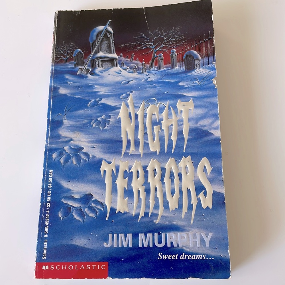 ✨2/$20✨ Night Terrors (1993)